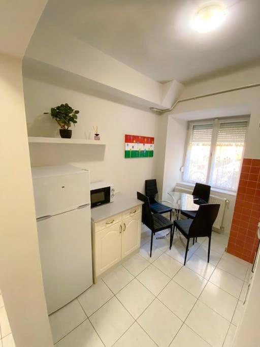 H & A Suite Synagogue Budapest Ngoại thất bức ảnh